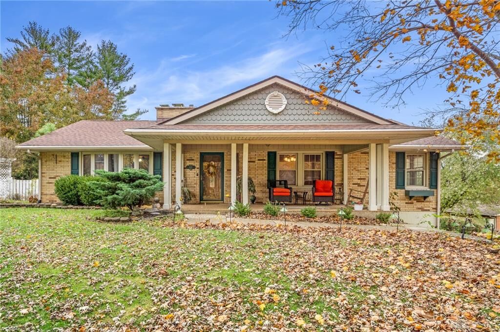 Property Photo: 410 Winding Trail OH 45385