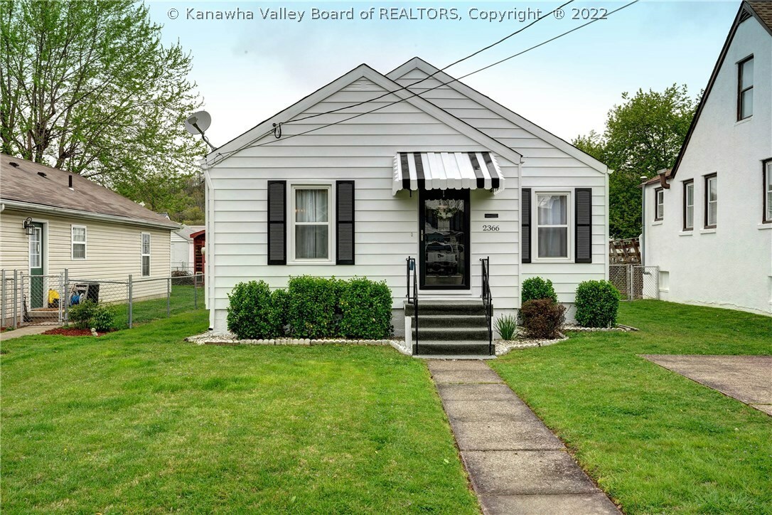 Property Photo: 2366 Harrison Avenue WV 25177
