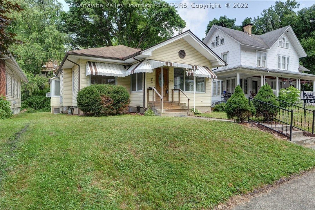 Property Photo: 1041 Valley Road WV 25302