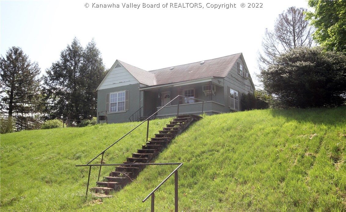 Property Photo: 5405 Thorofare Road WV 25045
