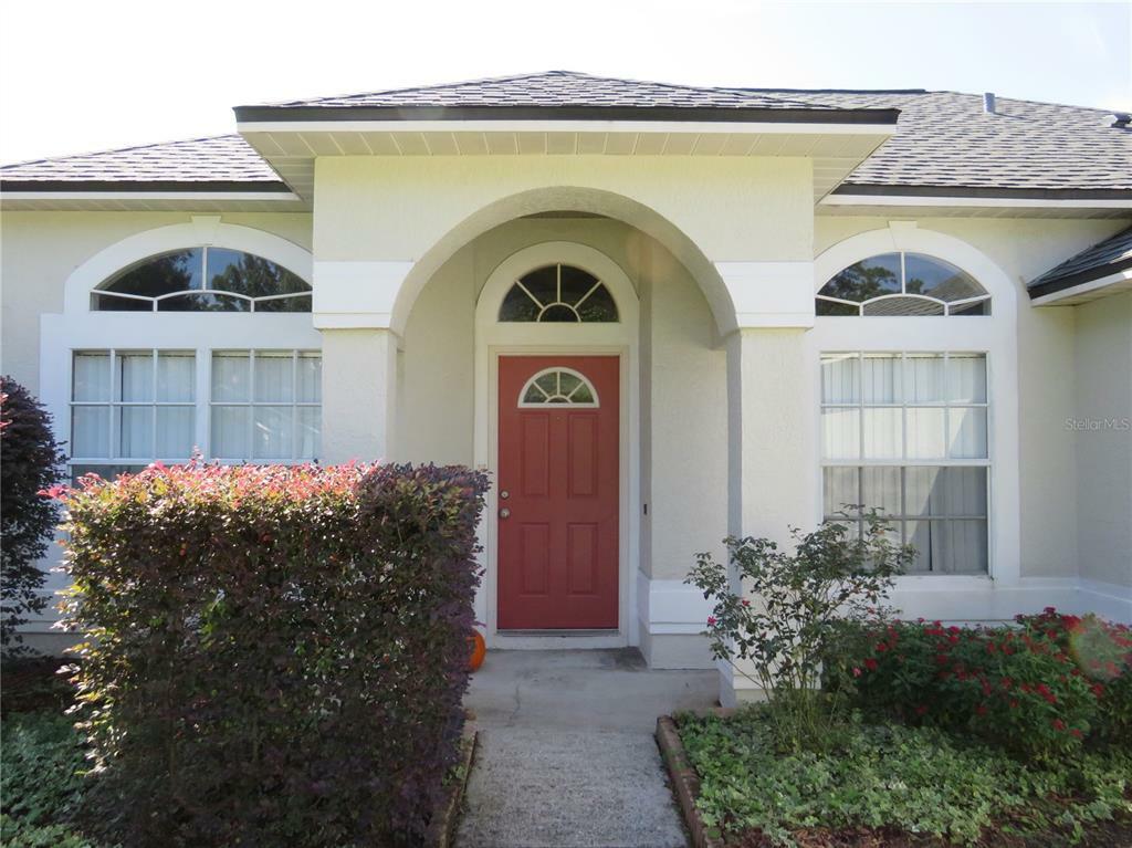 Property Photo:  10776 Oak Glen Circle  FL 32817 