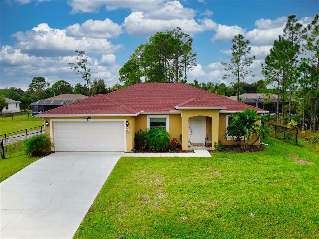 Property Photo:  1281 S Wapello Street  FL 34286 