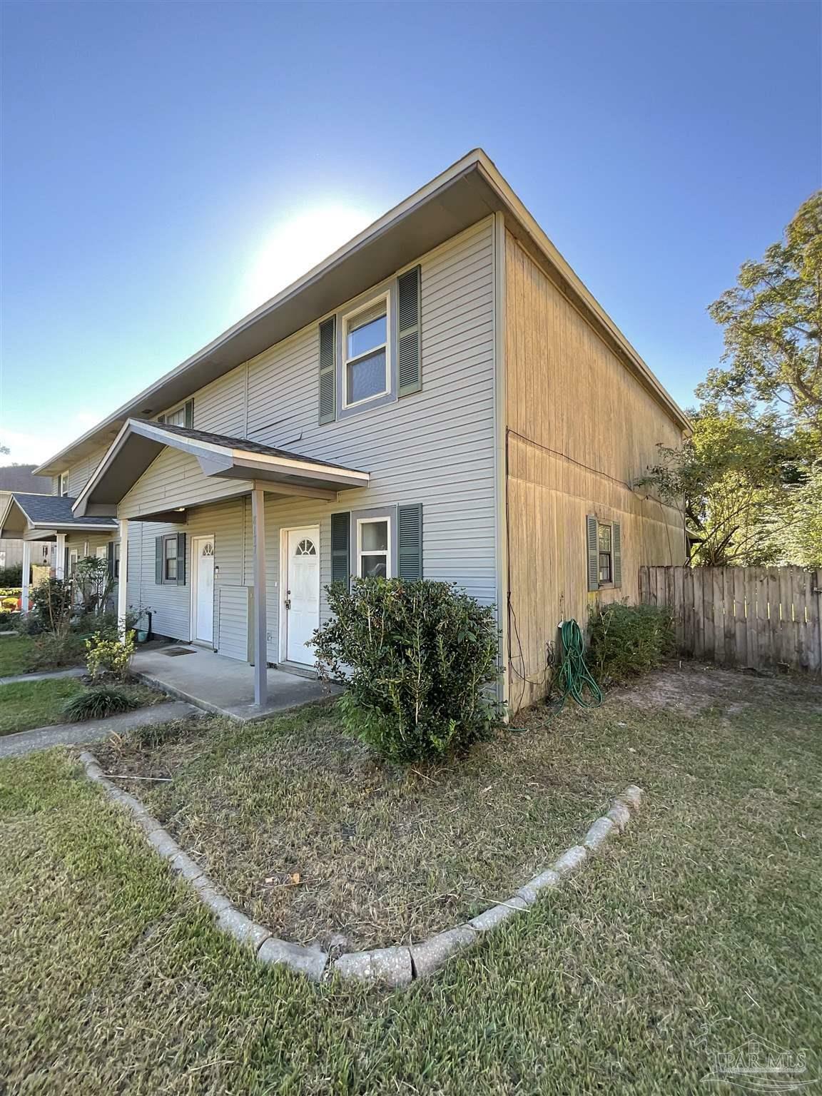 Property Photo:  8177 Stonebrook Dr  FL 32514 