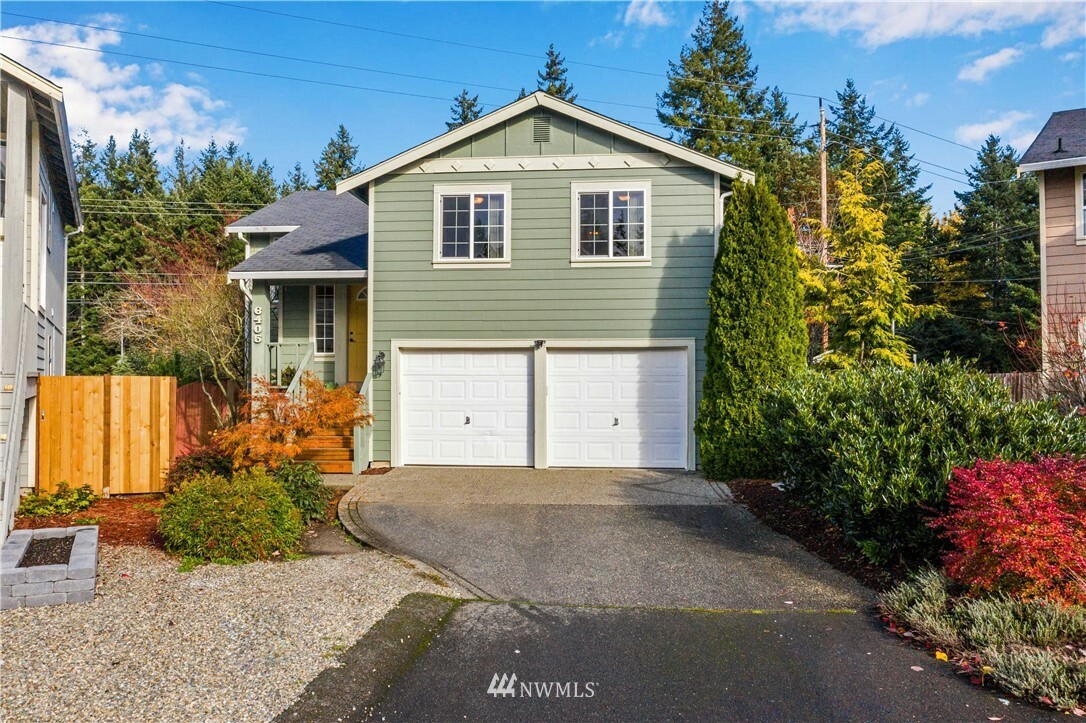 Property Photo:  6405 E Roosevelt Avenue  WA 98404 