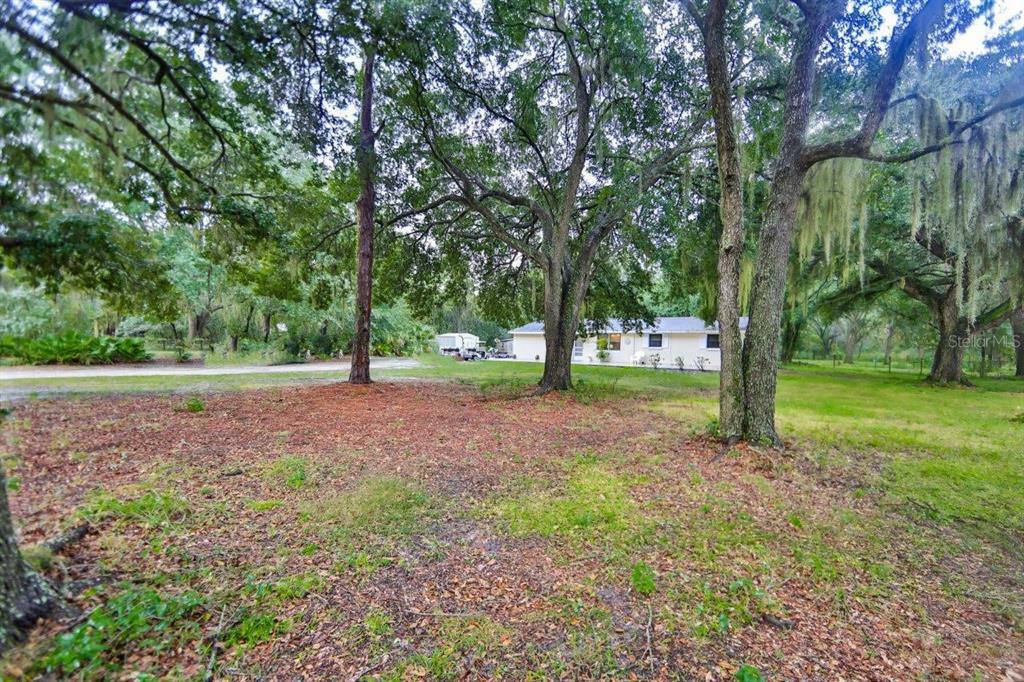 Property Photo:  1412 Butch Cassidy Trail  FL 33598 