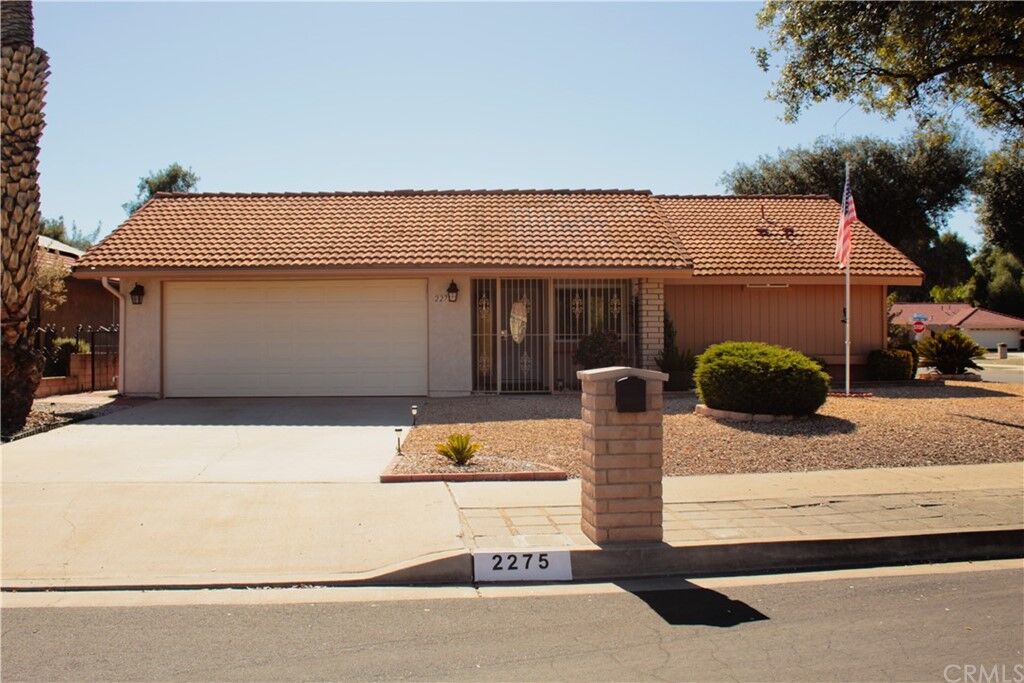 Property Photo:  2275 Flame Tree Way  CA 92545 