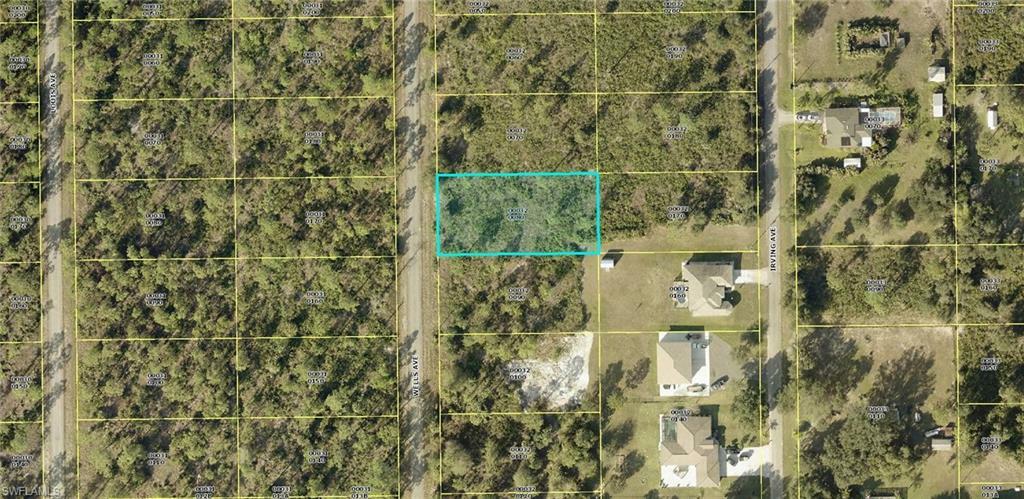 Property Photo: 208 Wells Avenue FL 33936