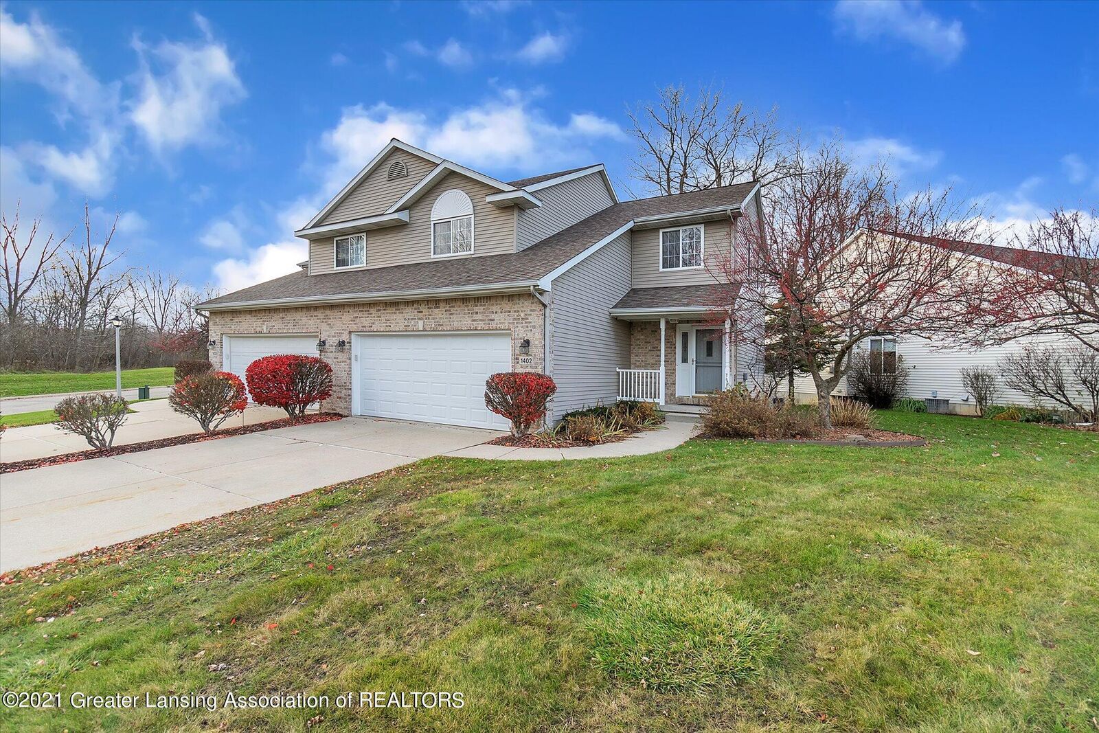 Property Photo:  1402 Safire Court  MI 48823 