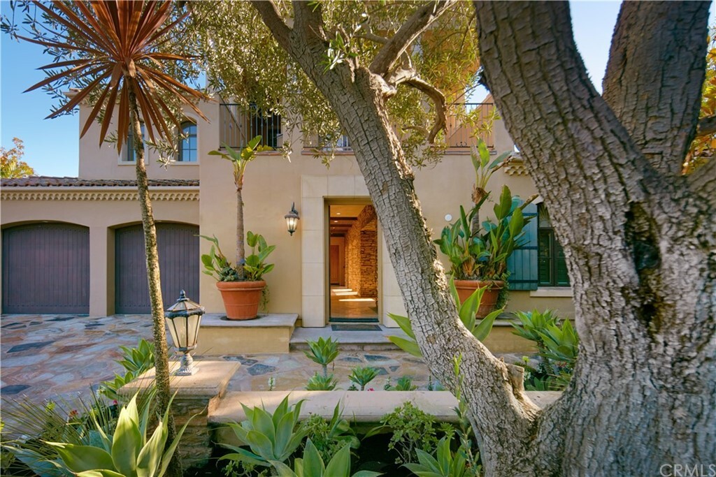 Property Photo: 24 Morning Light CA 92657