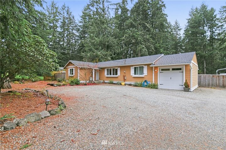 6143 SE Alpine Road  Olalla WA 98359 photo