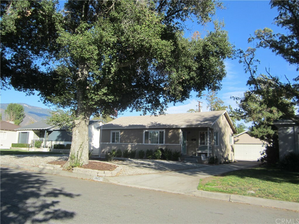 Property Photo: 3615 N Lugo Avenue CA 92404