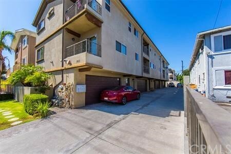 Property Photo:  1611 W 208th Street 3  CA 90501 