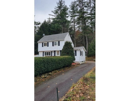 Property Photo: 257 Main St MA 01475