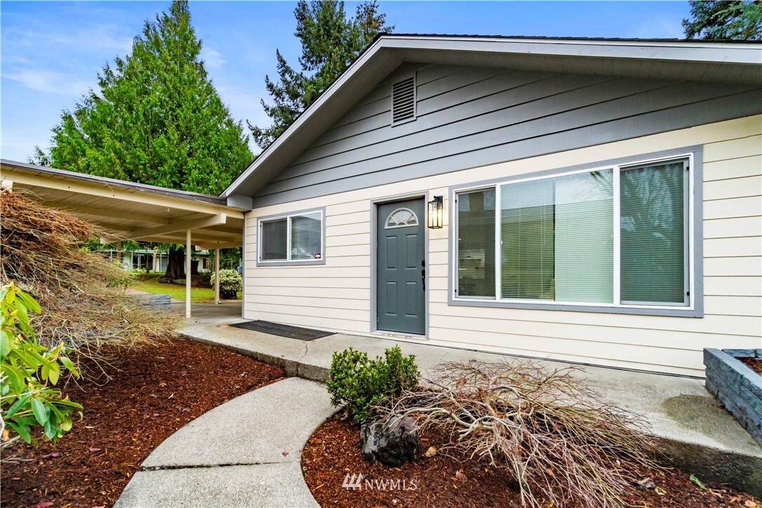 Property Photo: 1719 N Narrows Drive WA 98406