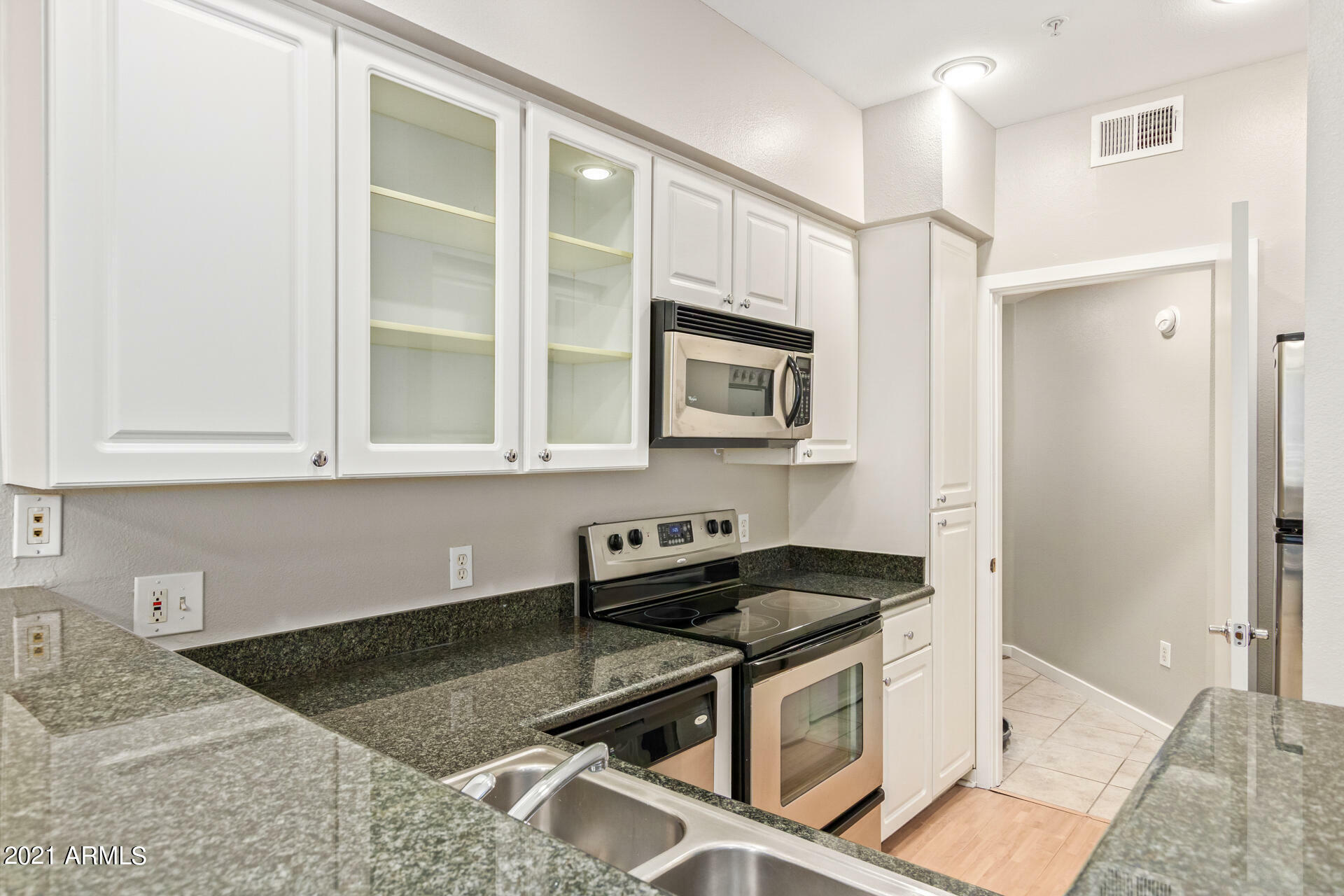 Property Photo: 3633 N 3rd Avenue 2018 AZ 85013