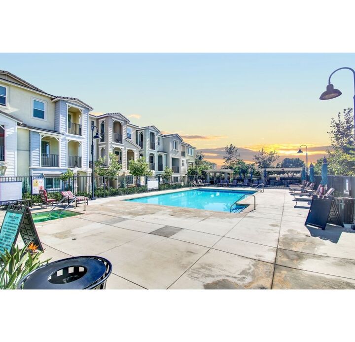 815 Rainier Way  Pomona CA 91767 photo