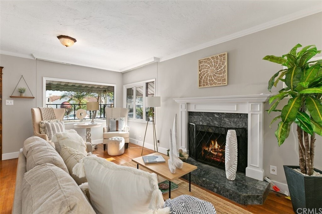 Property Photo: 1149 Mira Mar Avenue CA 90804