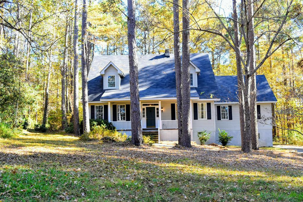 Property Photo:  4 Twin Oaks Drive  SC 29860 