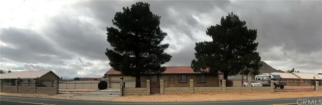 Property Photo: 15946 Dale Evans Parkway CA 92307