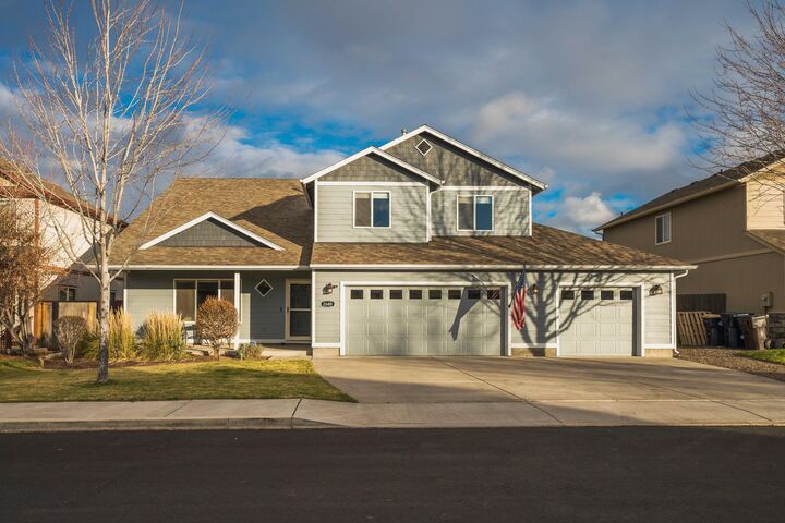 2640 NE 9th Street  Redmond OR 97756 photo