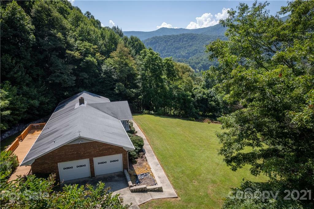 Property Photo:  412 Rich Cove Road  NC 28751 