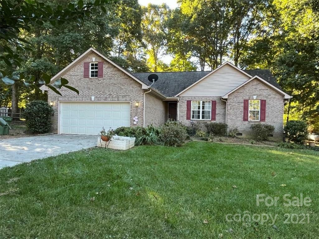 Property Photo: 6017 Bryant Lane NC 28173