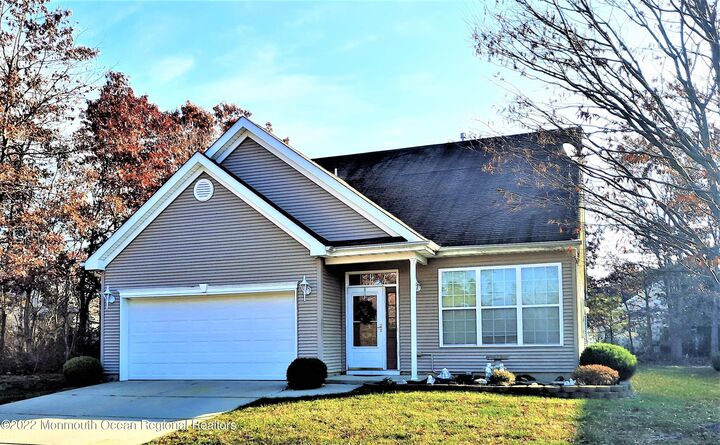 27 Briarwood Drive  Little Egg Harbor NJ 08087 photo