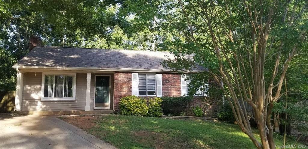 Property Photo:  8542 Mayerling Drive  NC 28227 