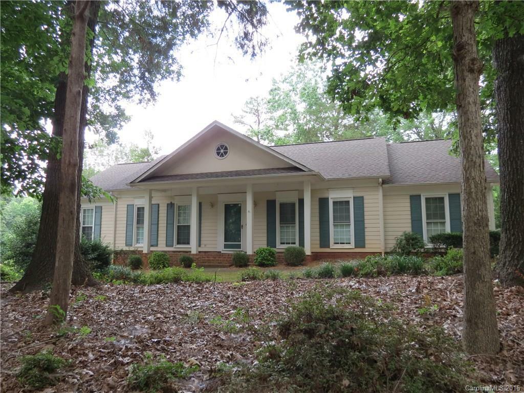 Property Photo:  9401 Whitethorn Drive  NC 28277 