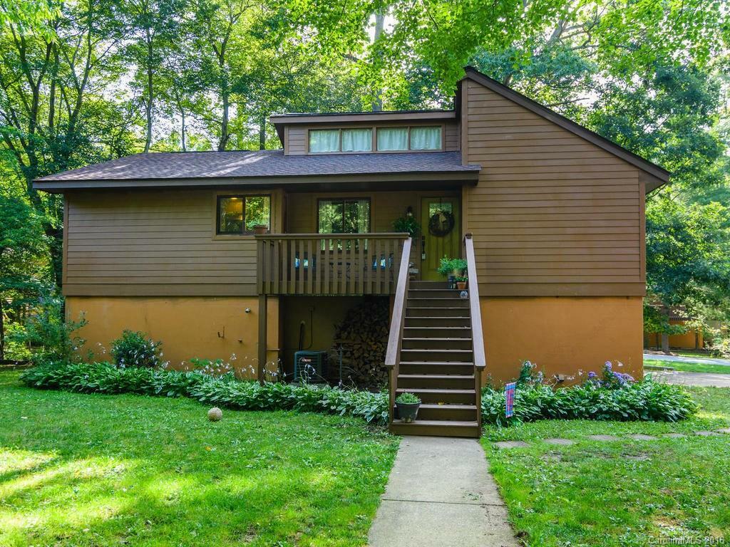 Property Photo:  39 Wildwood Gardens Road  NC 28732 