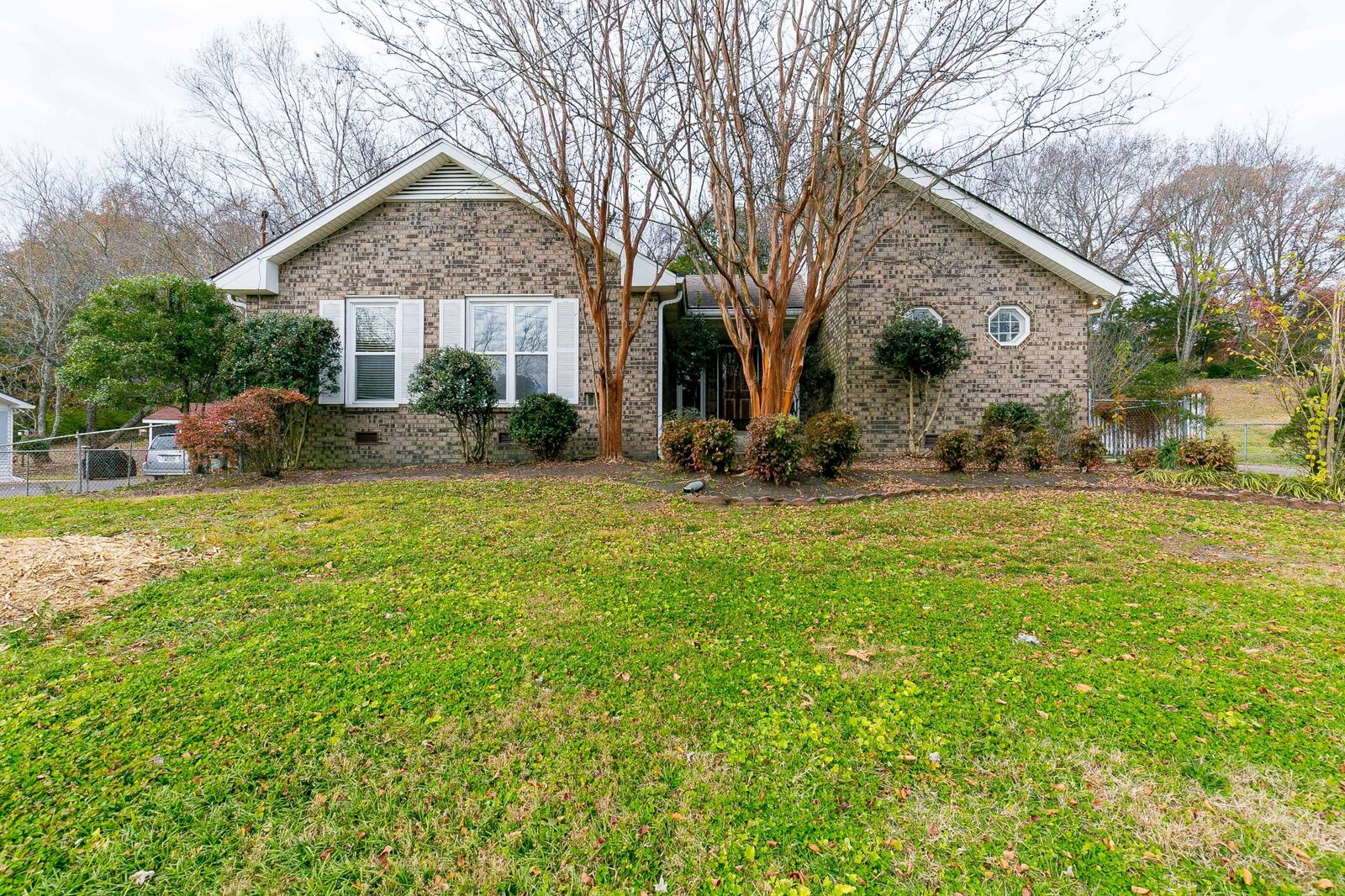 Property Photo: 221 Lookout Dr TN 37138