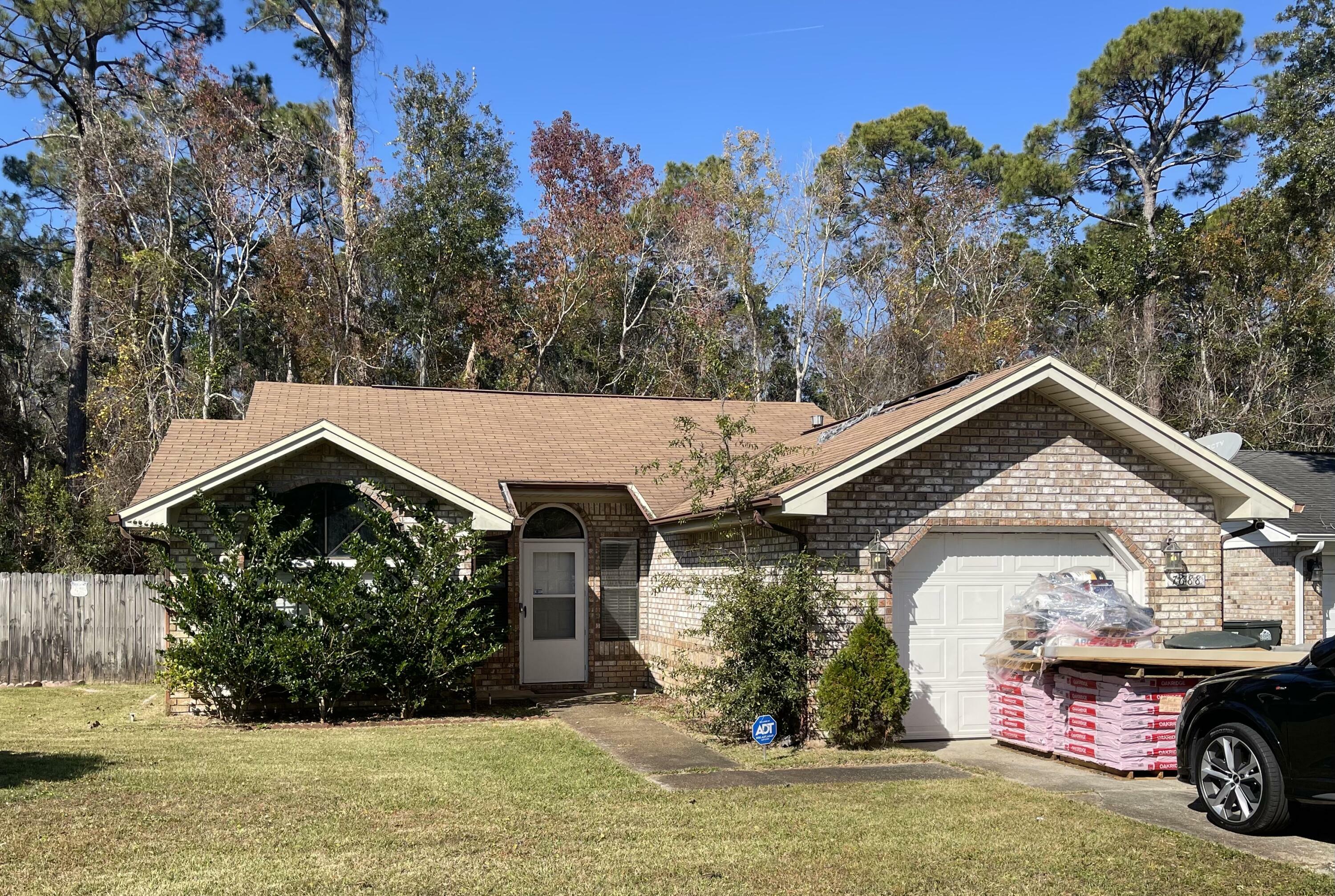 Property Photo:  7688 Old Hickory Drive  FL 32507 