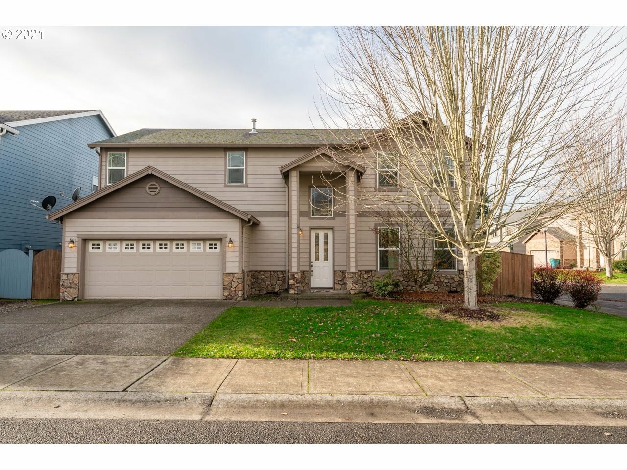 Property Photo: 12718 NE 12th Ave WA 98685