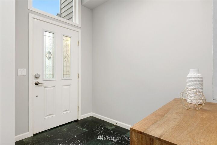 Property Photo: 14160 SE 8th Street 14180 WA 98007