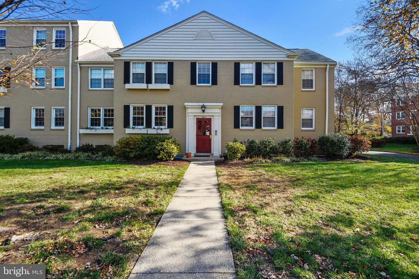 Property Photo:  6603 E Wakefield Drive A1  VA 22307 