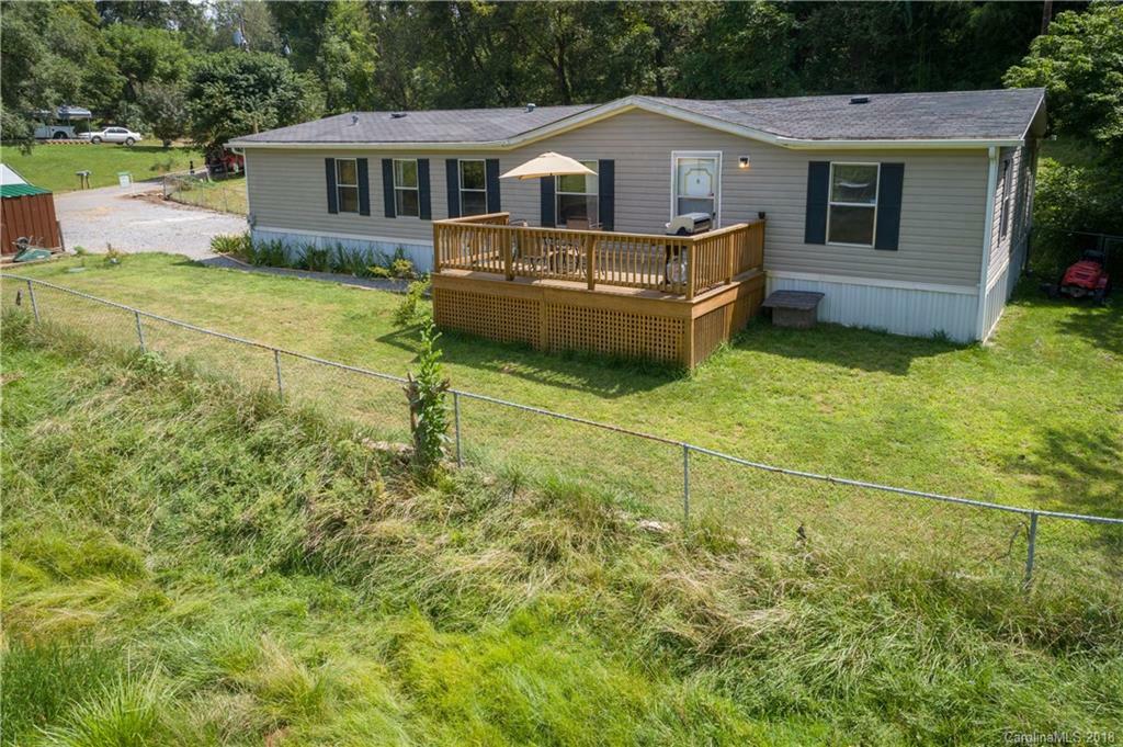 Property Photo:  135 Devlin Street  NC 28716 