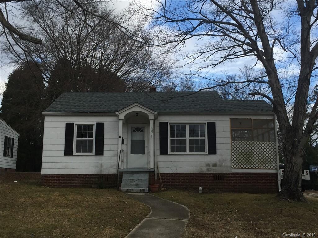 Property Photo:  909 Poplar Street  NC 28144 