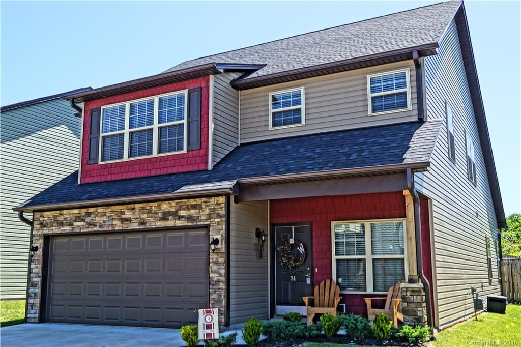 Property Photo: 74 N River Road 11 Ph2d/2E NC 28732
