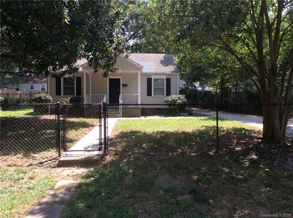 Property Photo: 119 S Gregg Street NC 28208