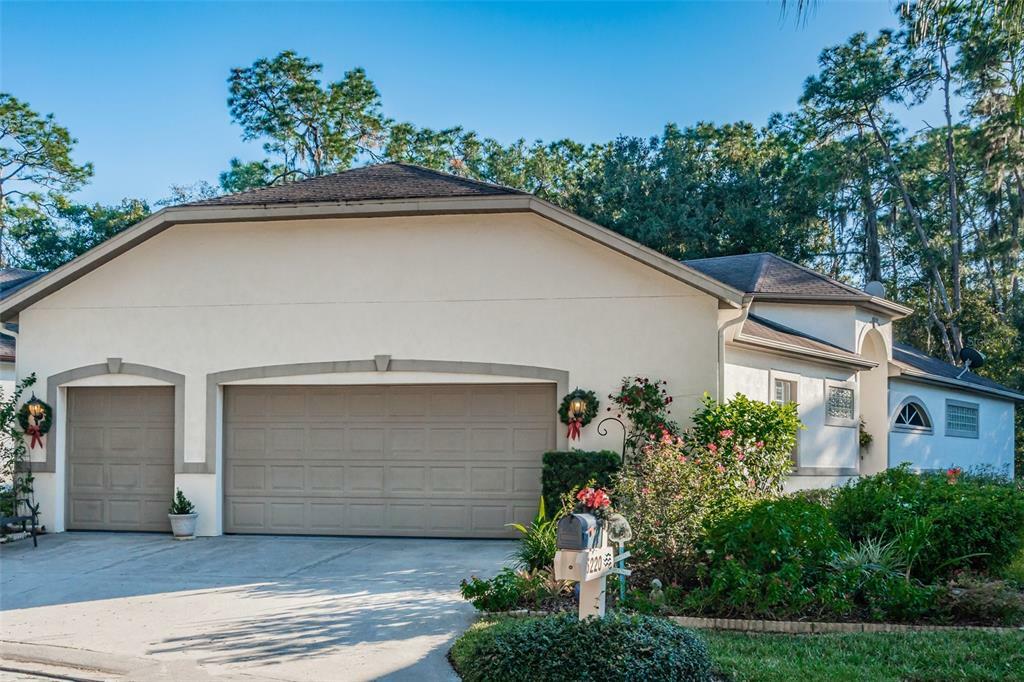 Property Photo: 5220 Fairway One Drive FL 33596