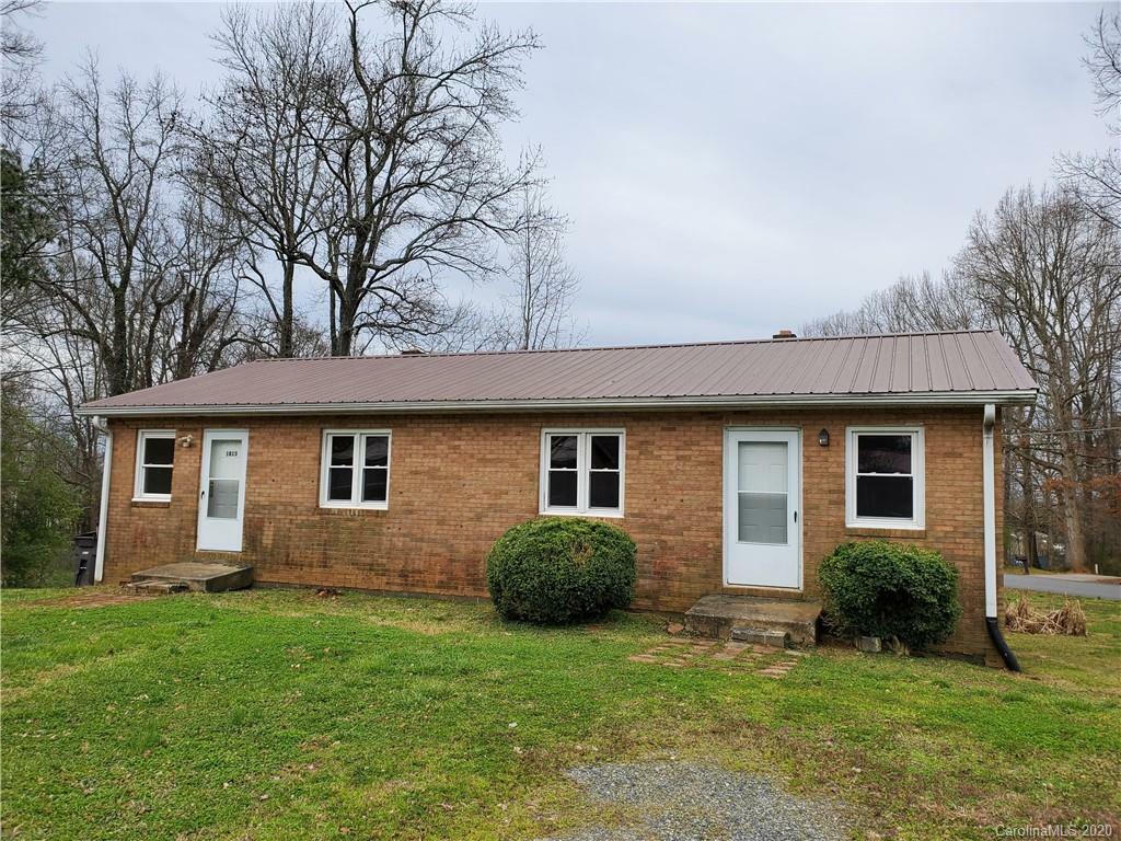 Property Photo:  1813 Younger Avenue  NC 28677 