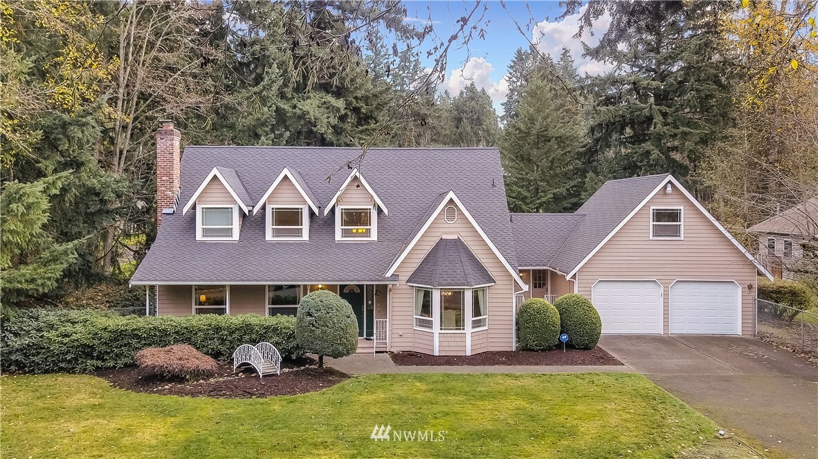Property Photo: 2419 36th Street SE WA 98374