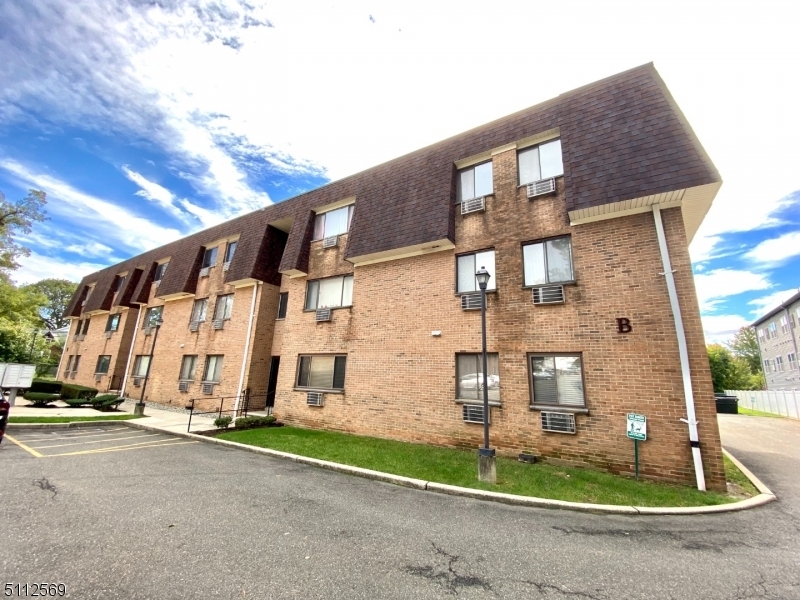 Property Photo:  731 Belleville Ave 2  NJ 07109 