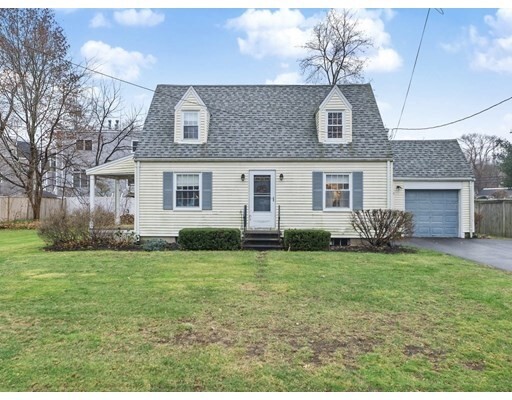 Property Photo: 7 Currier Park MA 01938