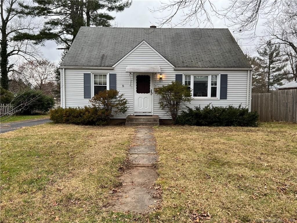 Property Photo: 121 Woodland Street CT 06095