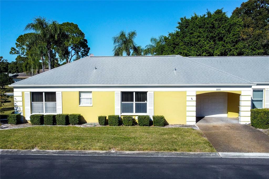 Property Photo:  8355 Candlewood Road 8355  FL 33777 