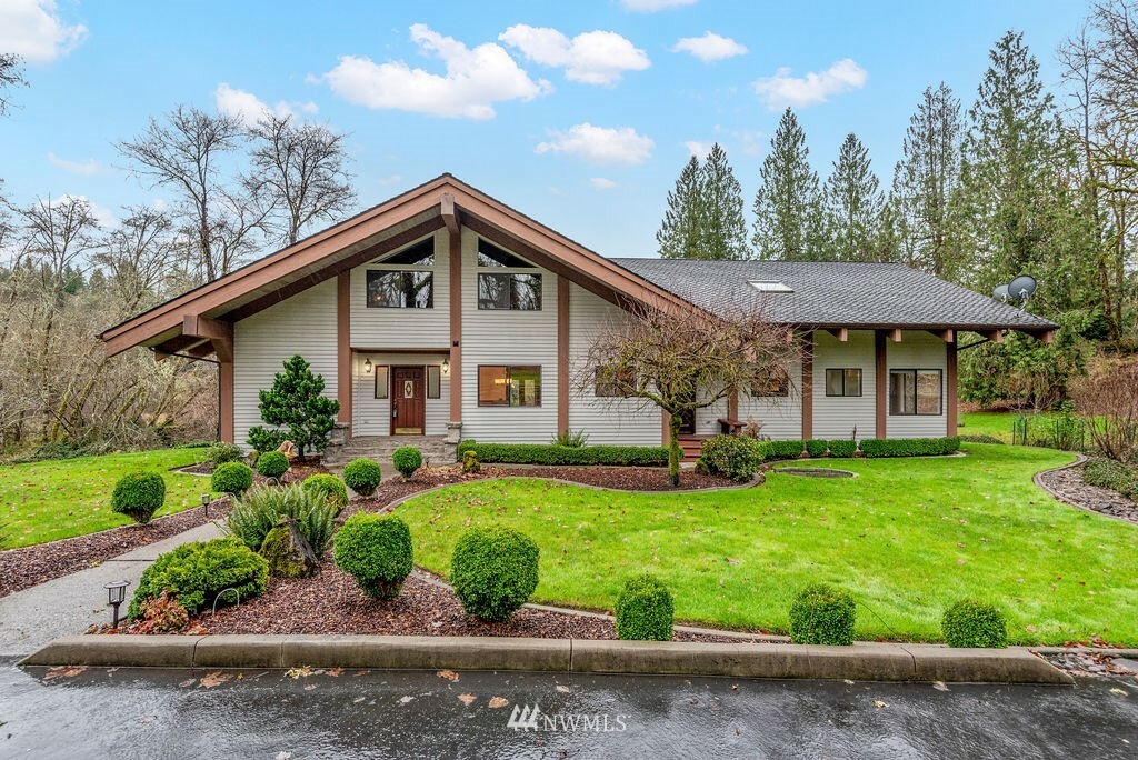 Property Photo: 278 Clearwater Road WA 98626