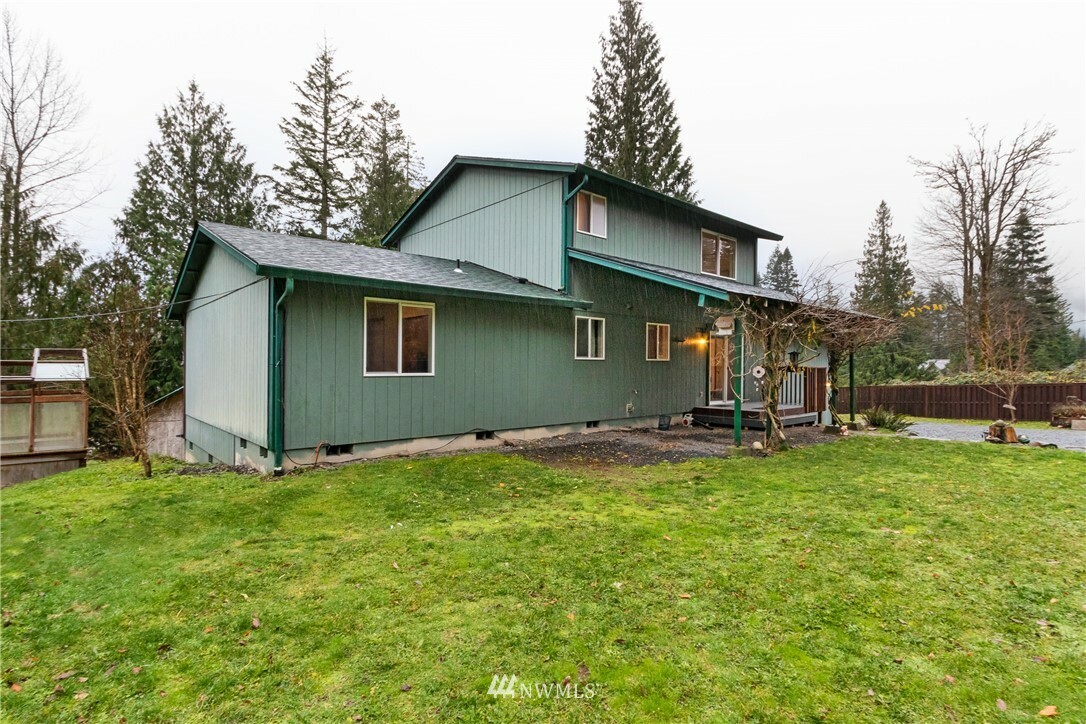 Property Photo:  13018 532nd St E  WA 98328 