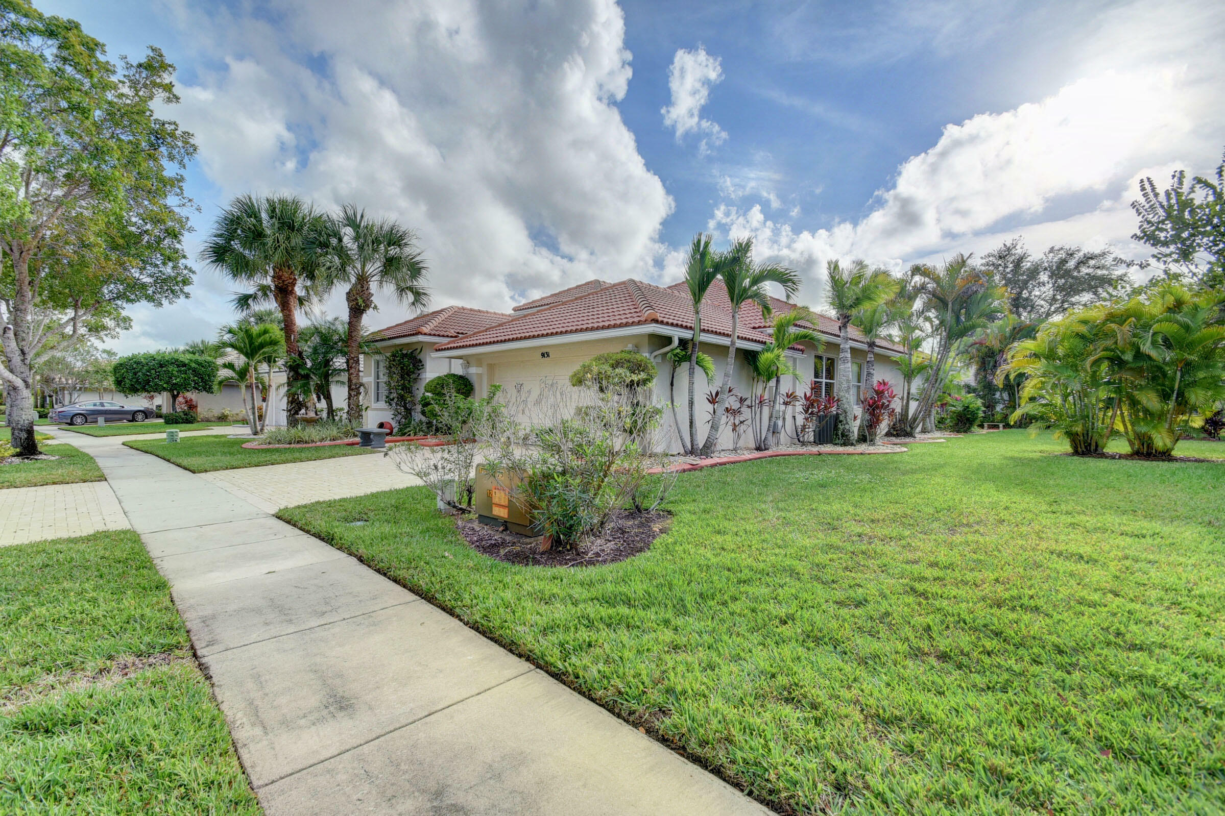 Property Photo:  9131 Bay Harbour Circle  FL 33411 