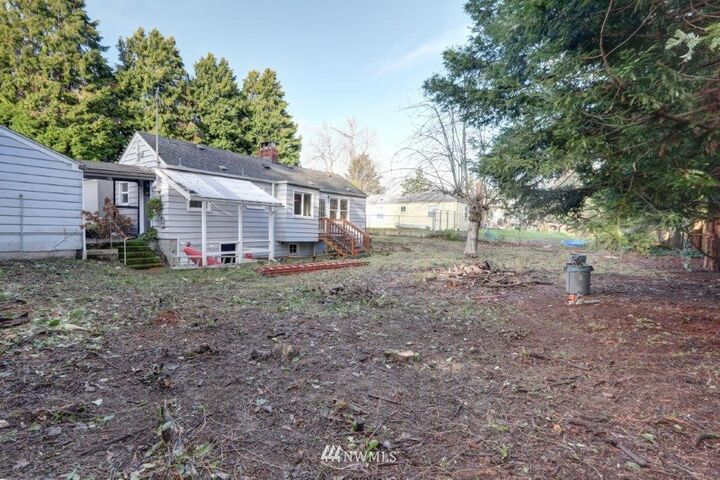 Property Photo:  6730 18th Avenue SW  WA 98106 